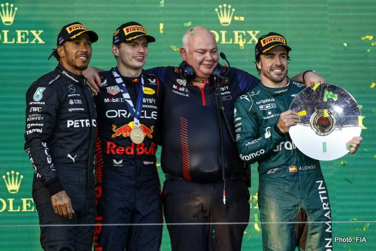 ALONSO: SUCESSO DE VERSTAPPEN E HAMILTON DEVIDO A MUDANÇAS NAS REGRAS DA F1