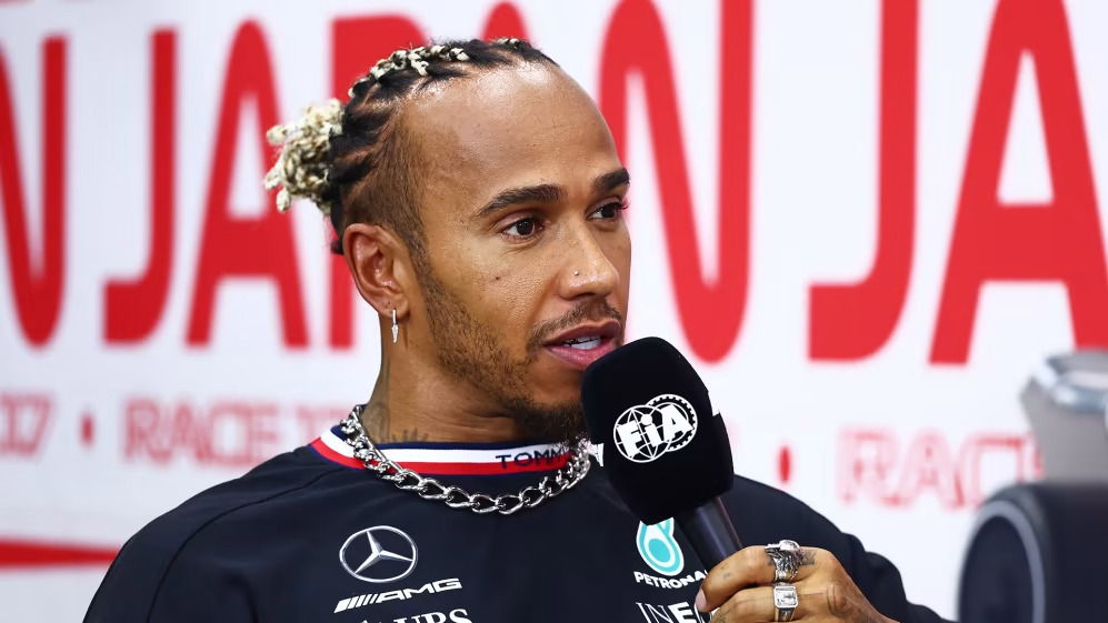 Hamilton entusiasmado com a batalha pelo P2 nos construtores enquanto a Ferrari se aproxima da Mercedes
