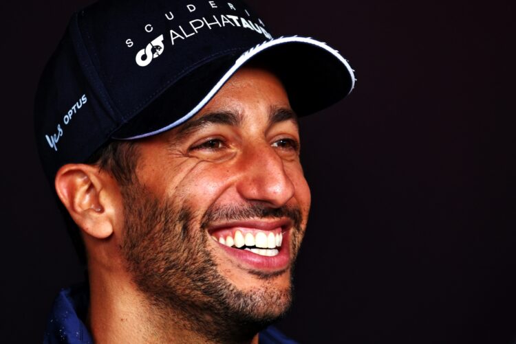 AlphaTauri espera que Ricciardo retorne para o GP dos EUA AlphaTauri espera que Ricciardo retorne para o GP dos EUA