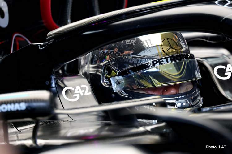 HAMILTON: TORNOU-SE UMA HISTÓRIA DE AMOR E ÓDIO COM A F1 HAMILTON: TORNOU-SE UMA HISTÓRIA DE AMOR E ÓDIO COM A F1
