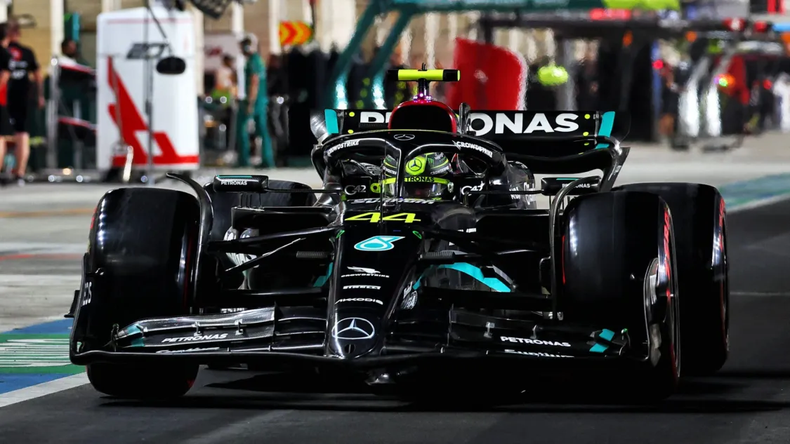 Hamilton esperançoso de impulso ‘global’ com a atualização final da Mercedes