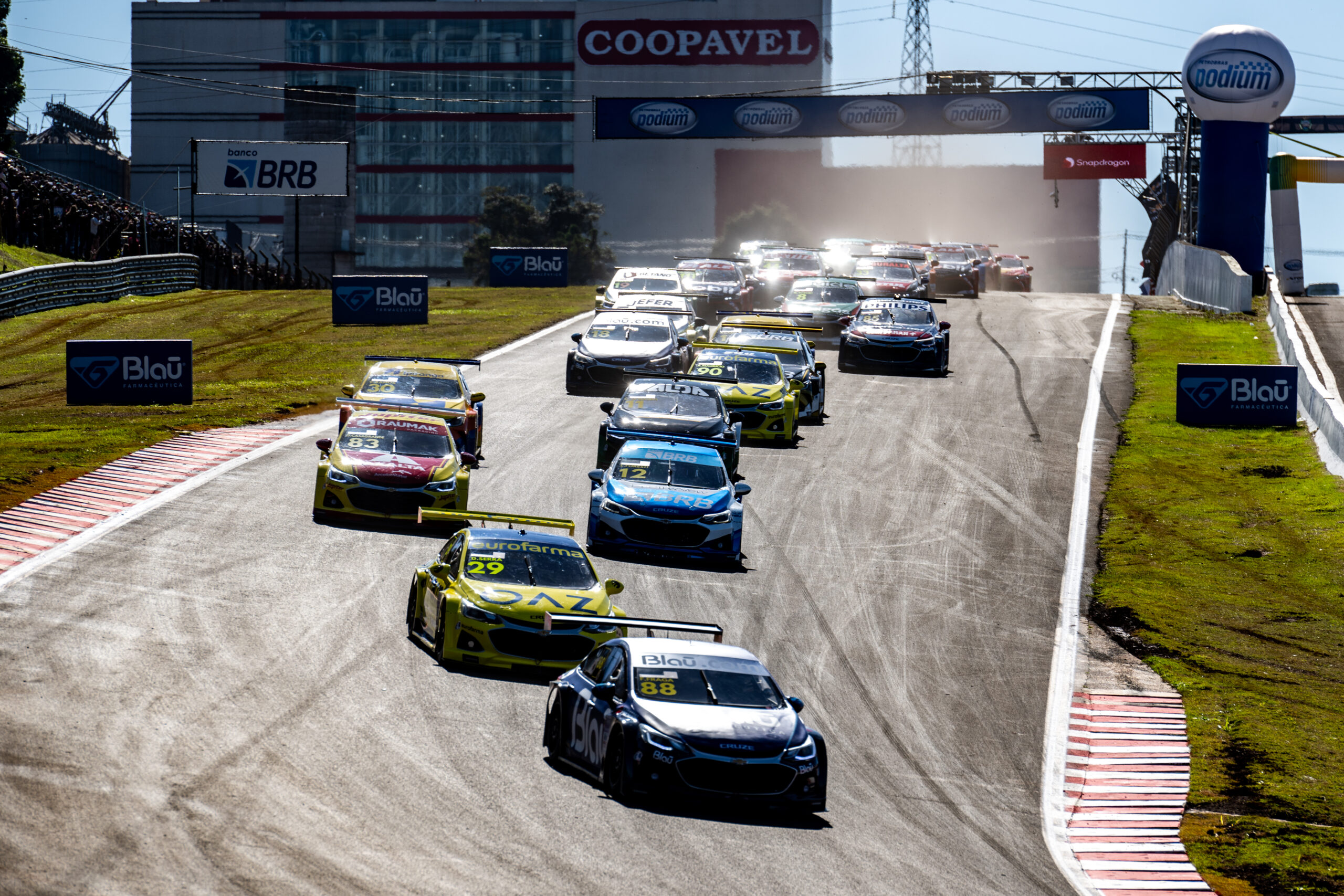 A Stock Car Pro Series entra na reta final da temporada 2023 com a disputa da 11ª etapa, que acontece neste domingo (26) no circuito de Cascavel. A Stock Car Pro Series entra na reta final da temporada 2023 com a disputa da 11ª etapa, que acontece neste domingo (26) no circuito de Cascavel.