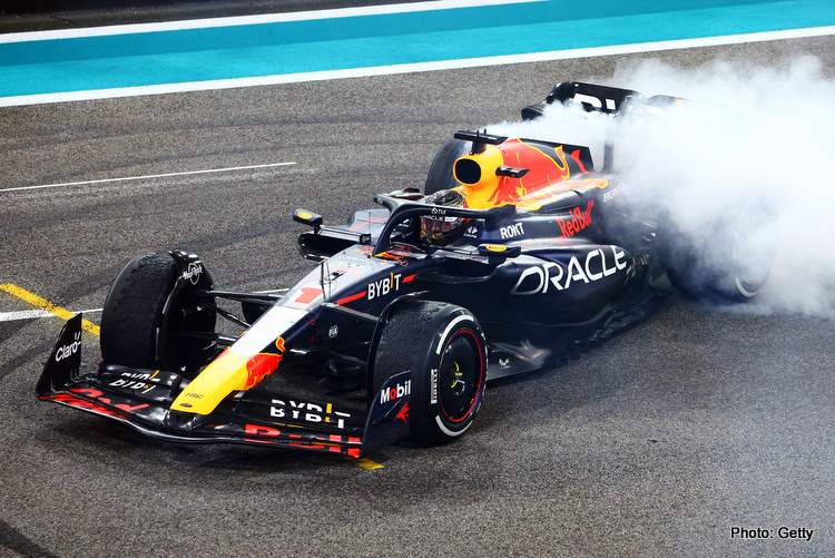 HORNER: RB19 ENTRARÁ PARA A HISTÓRIA COMO UM CARRO MUITO ESPECIAL