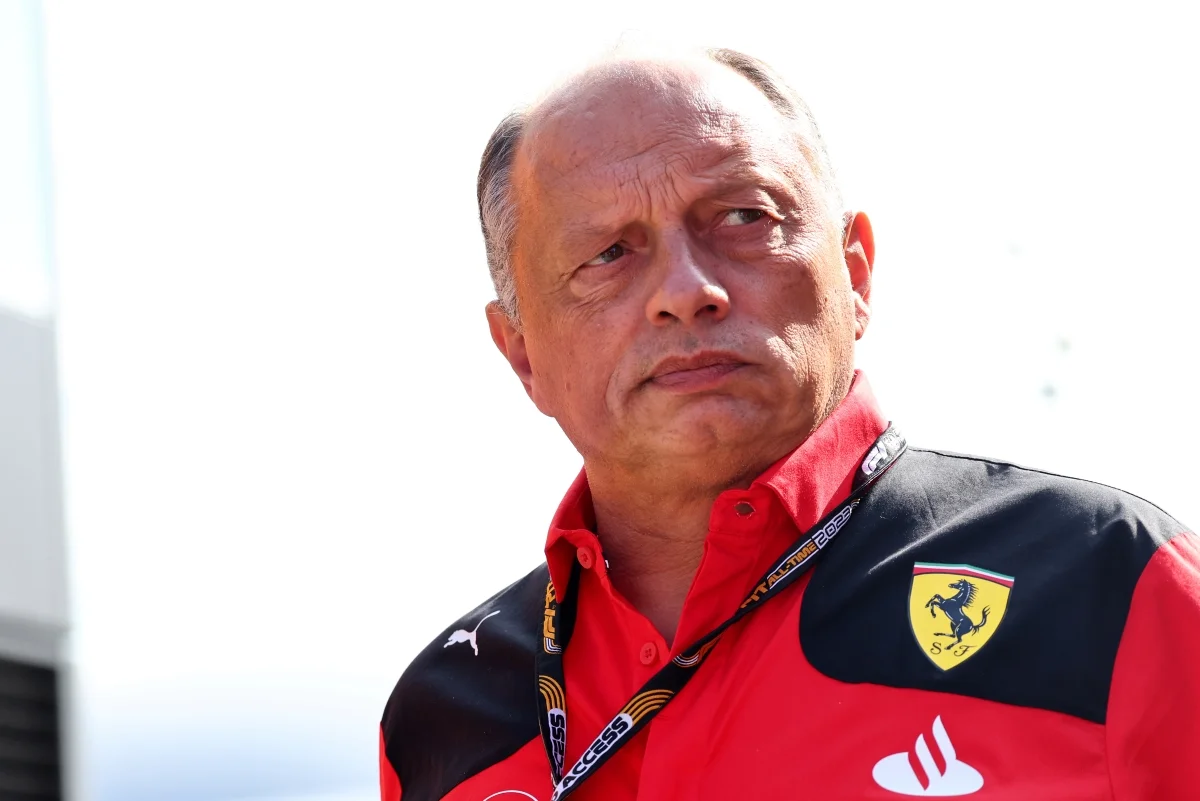 Vasseur Confia na FIA para Gerenciar Parceria entre Red Bull e AlphaTauri Apesar das Controvérsias