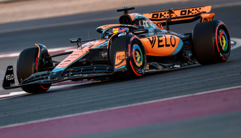 McLaren e Testes para Câmeras na Fórmula 1: Uma Visão Interna