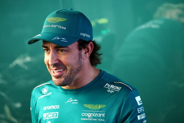 Fernando Alonso Revela Dieta Baseada em Plantas que Contribuiu para Seus Melhores Resultados em Testes Fernando Alonso Revela Dieta Baseada em Plantas que Contribuiu para Seus Melhores Resultados em Testes