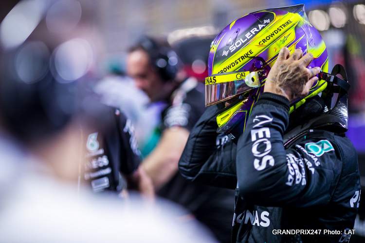 Hamilton: Fé na Mercedes Intacta ao Escolher Ferrari Hamilton: Fé na Mercedes Intacta ao Escolher Ferrari
