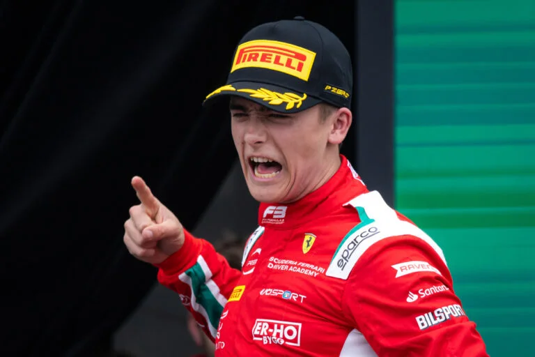 Beganovic Conquista Primeira Vitória na F3 de 2024 no Grande Prêmio da Austrália Beganovic Conquista Primeira Vitória na F3 de 2024 no Grande Prêmio da Austrália