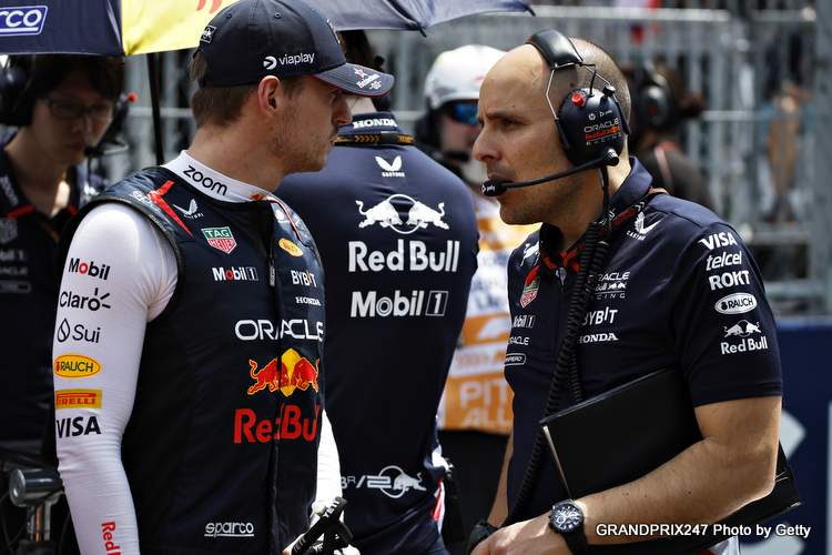 Christian Horner Esclarece Comentário de Engenheiro de Verstappen Christian Horner Esclarece Comentário de Engenheiro de Verstappen