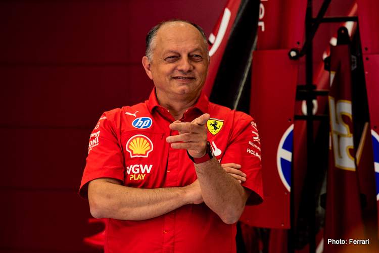 Vasseur revela: Ferrari está mais disposta a correr riscos na F1