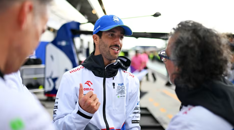 Ricciardo elogia evolução da equipe RB e novas lideranças