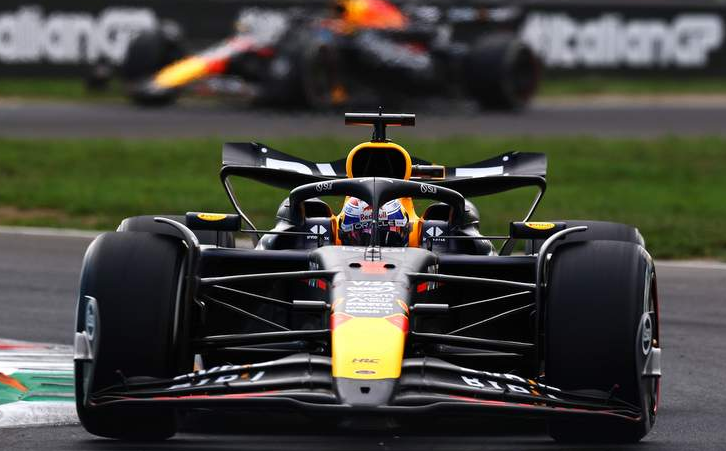 Max Verstappen destaca sentimento do RB20 na temporada de 2024