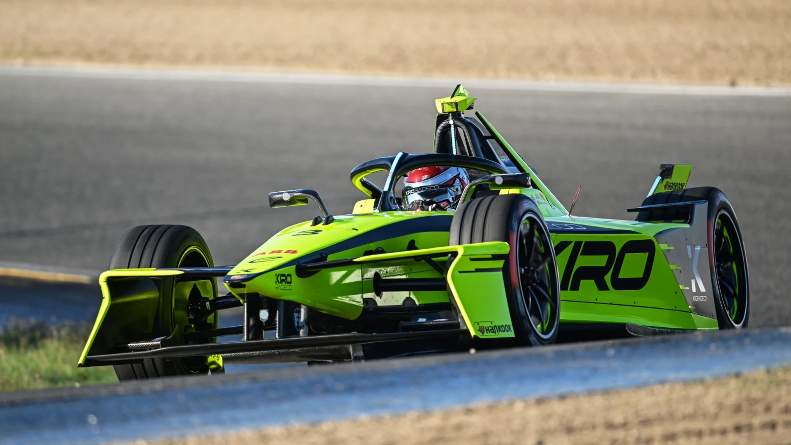 David Beckmann lidera testes da Fórmula E no circuito de Jarama David Beckmann lidera testes da Fórmula E no circuito de Jarama