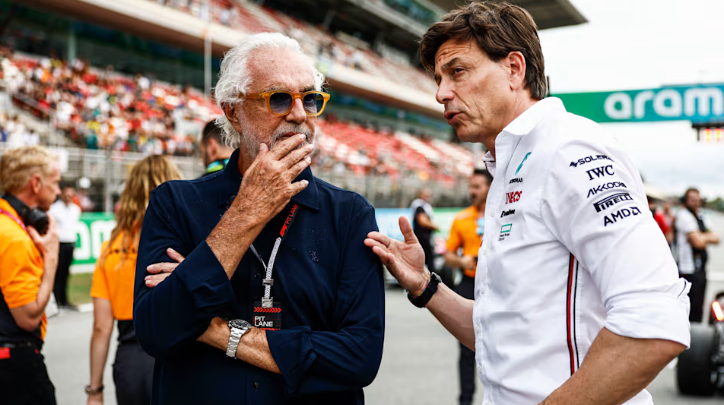Alpine firmará parceria com Mercedes a partir de 2026 Alpine firmará parceria com Mercedes a partir de 2026