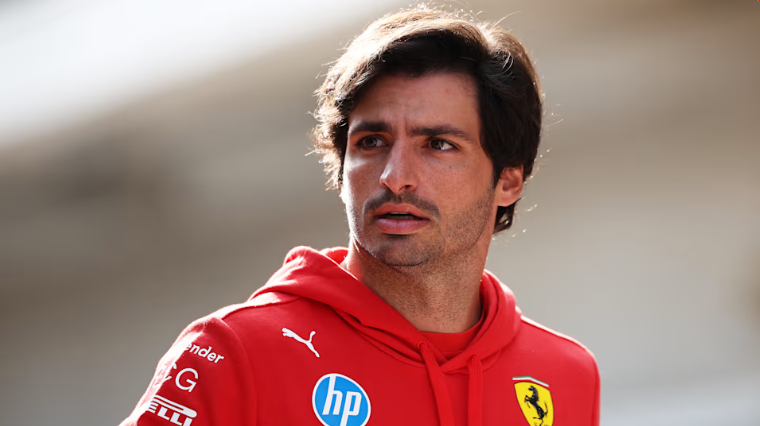 Carlos Sainz Reflete Sobre a Decisão das Equipes de Ponta e Seu Novo Desafio na Williams