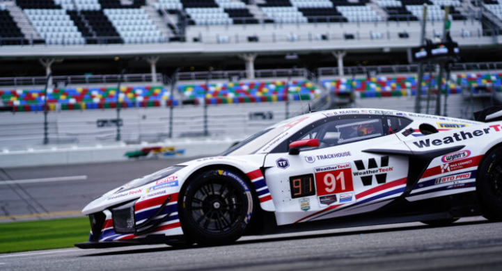 Piloto amador Ben Keating retorna com Corvette em 2025