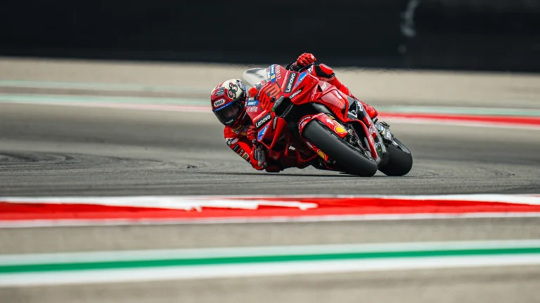 Marc Márquez mostra que “ainda é humano” após queda enquanto liderava no COTA