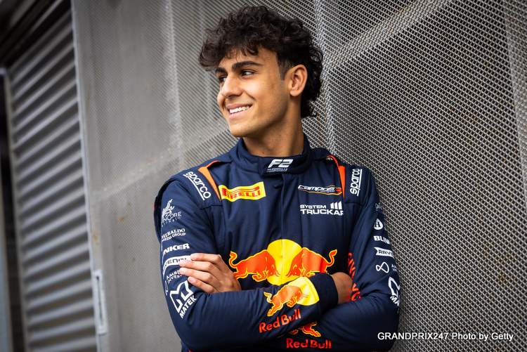 Red Bull busca isenção de superlicença para Arvid Lindblad na Fórmula 1 Red Bull busca isenção de superlicença para Arvid Lindblad na Fórmula 1