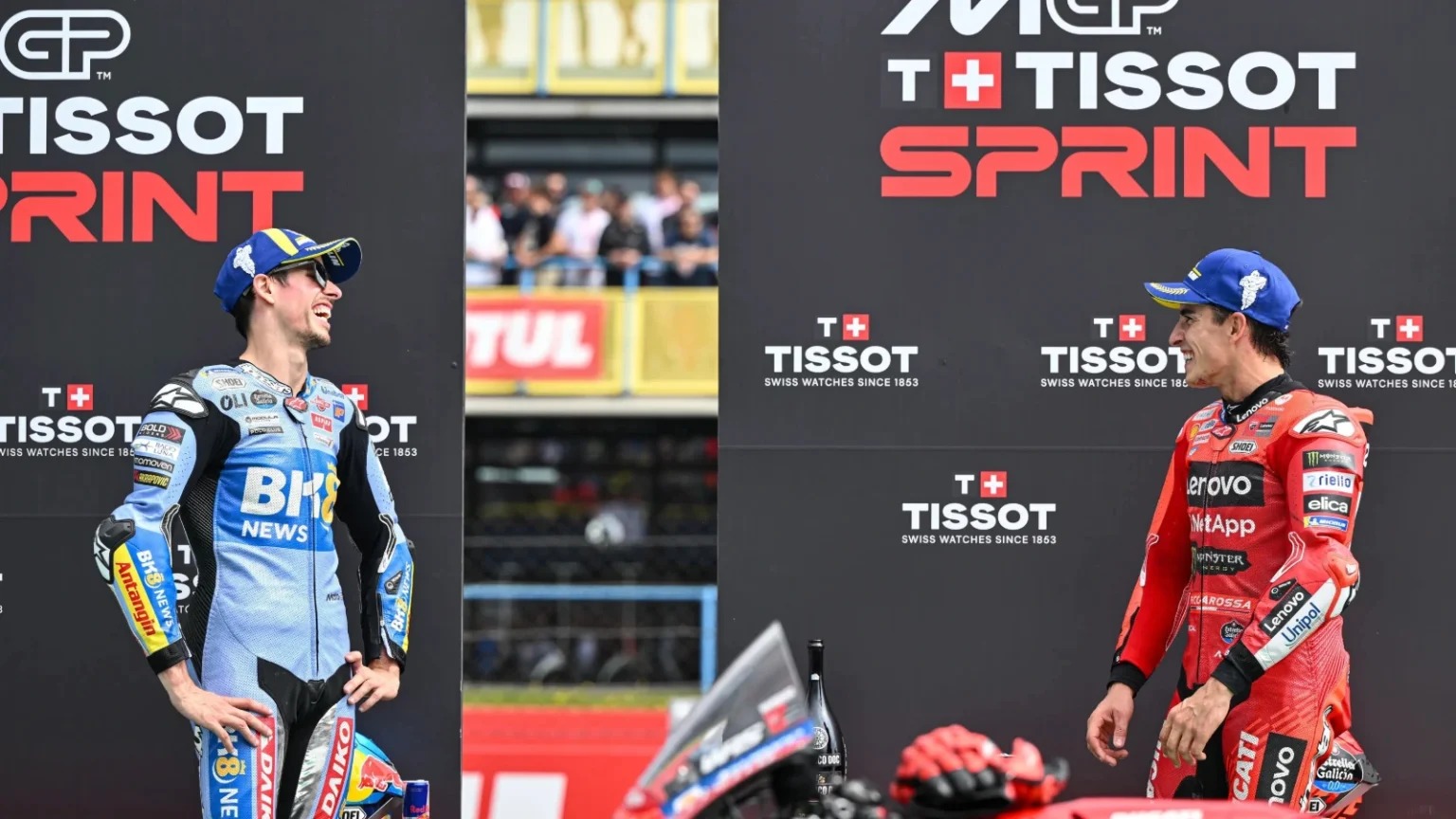 Marc Márquez Defende Irmão Alex e Pede Respeito aos Pilotos na MotoGP Marc Márquez Defende Irmão Alex e Pede Respeito aos Pilotos na MotoGP