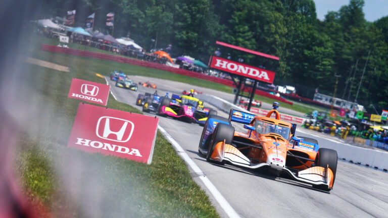 Scott Dixon conquista vitória estratégica na IndyCar após incidente na primeira volta