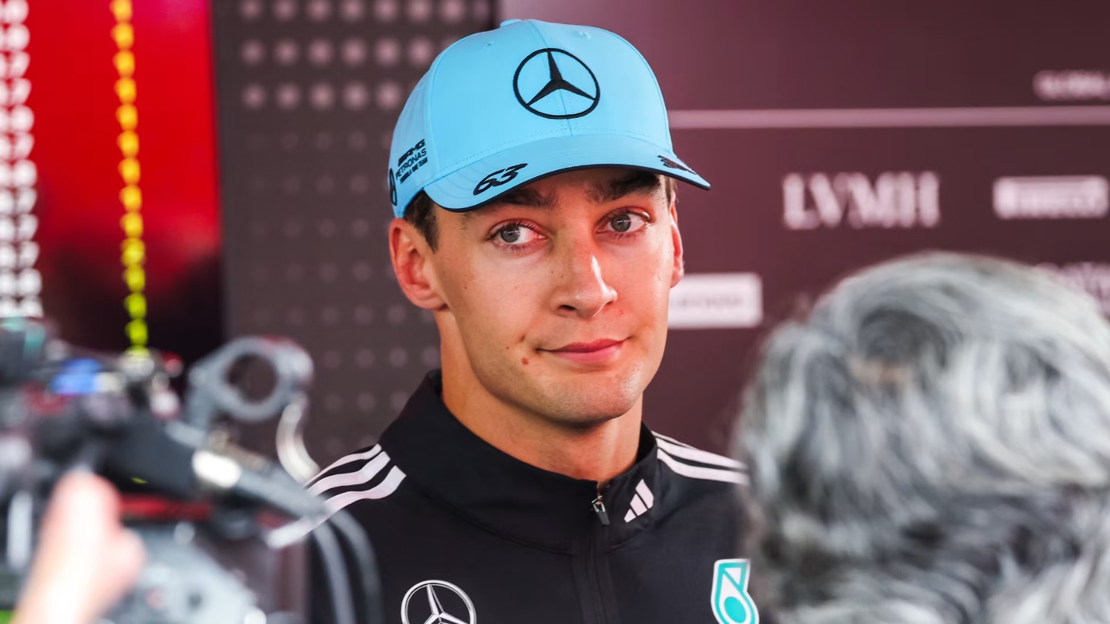George Russell pede à Mercedes que volte ao ritmo real após desempenho aquém na Bélgica