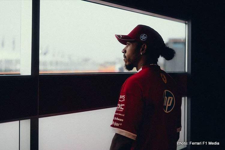Hamilton enfrenta desafio de vencer Leclerc na Ferrari em crise