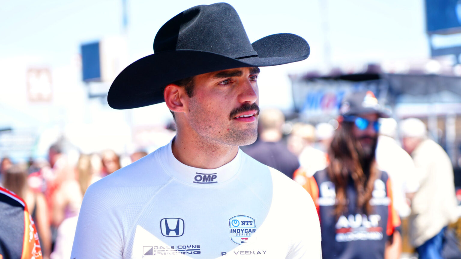 Rinus VeeKay se separa da Dale Coyne Racing: piloto deixa equipe para próxima temporada