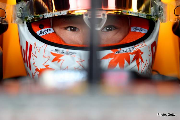Riccardo Patrese analisa desempenho de Tsunoda na Red Bull e comparações com pilotos anteriores