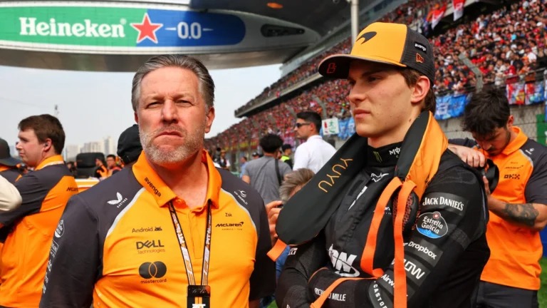 CEO da McLaren diverte-se com sugestões ‘ridículas’ de Alex Palou sobre Oscar Piastri