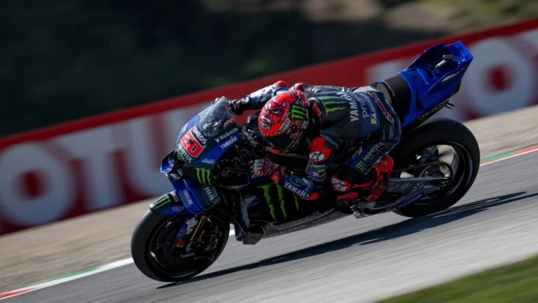 Fabio Quartararo nega ter assinado contrato com a Honda para a MotoGP em 2027, mas admite conversas. Fabio Quartararo nega ter assinado contrato com a Honda para a MotoGP em 2027, mas admite conversas.