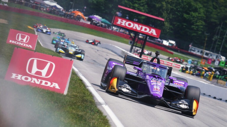 A Honda confirma conversas iniciais para uma possível entrada de fábrica na IndyCar em 2028.