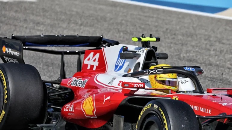 Ferrari domina atenções no Bahrein com protótipo misterioso em testes da F1