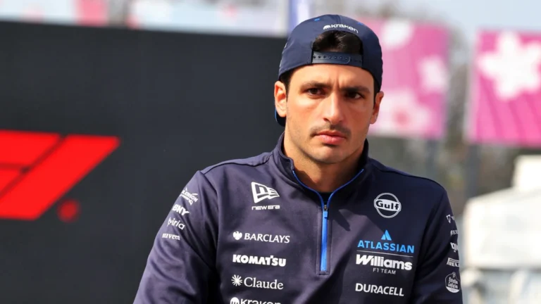 Carlos Sainz faz acusação surpreendente na F1 com alerta de perigo após grave acidente em Suzuka Carlos Sainz faz acusação surpreendente na F1 com alerta de perigo após grave acidente em Suzuka