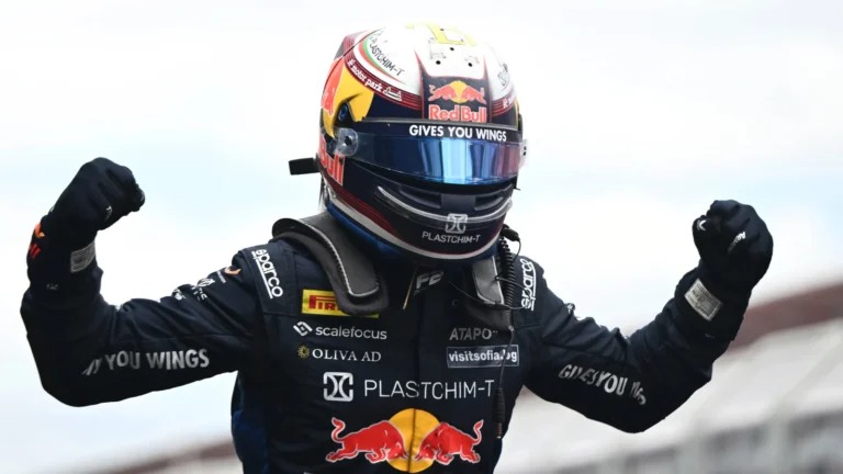Nikola Tsolov superou a “maldição” e manteve os altos padrões da Red Bull com uma vitória histórica na F2.