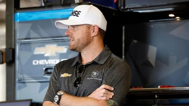 O chefe da Trackhouse revela os passos que a MotoGP deve tomar para aumentar a audiência.