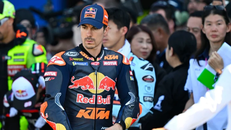 Guenther Steiner: A formação de pilotos da Tech3 para a MotoGP em 2027 será definida quando Maverick Viñales retornar de lesão.