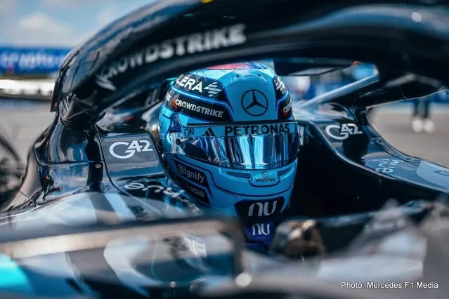 “Toto Wolff diz que George Russell é um ‘matador’ e que nunca para de lutar.”
