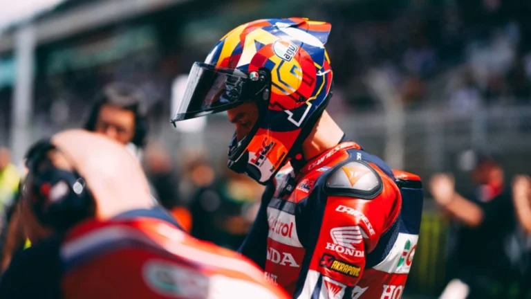 Luca Marini: ‘É importante que nós, pilotos, permaneçamos unidos’ após o caos do MotoGP de Barcelona Luca Marini: ‘É importante que nós, pilotos, permaneçamos unidos’ após o caos do MotoGP de Barcelona