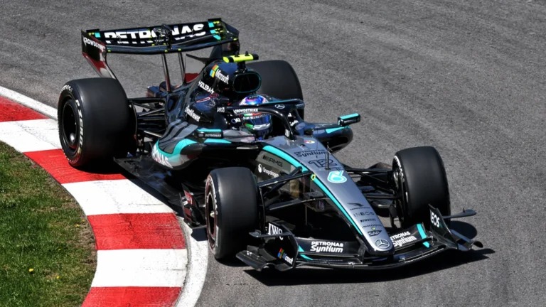 A Mercedes traz grandes e extensas atualizações para o GP do Canadá de F1. A Mercedes traz grandes e extensas atualizações para o GP do Canadá de F1.