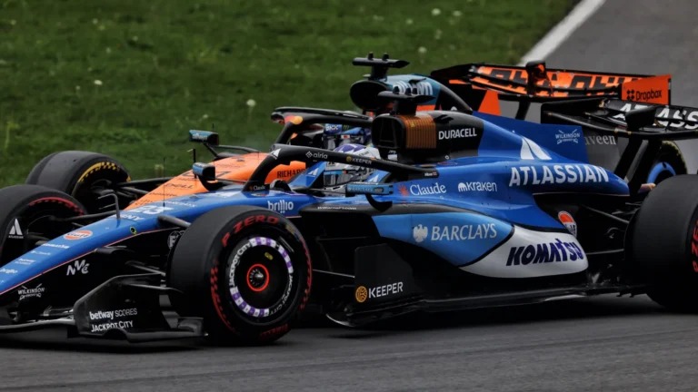 Oscar Piastri explica a causa da colisão de Alex Albon no GP do Canadá de F1