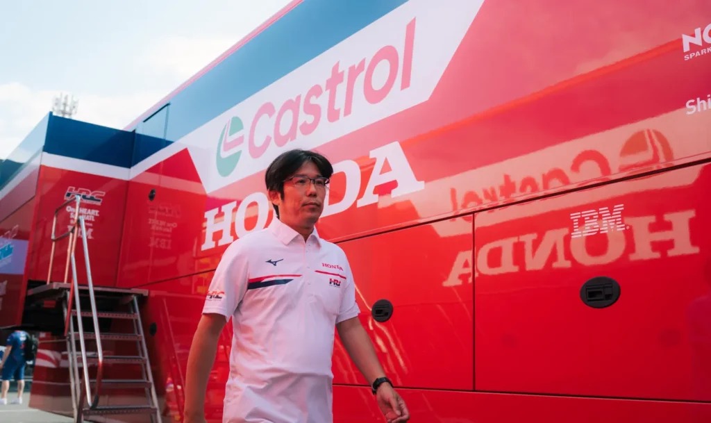 A Honda anuncia Mikihiko Kawase como chefe de equipe da MotoGP para 2027.