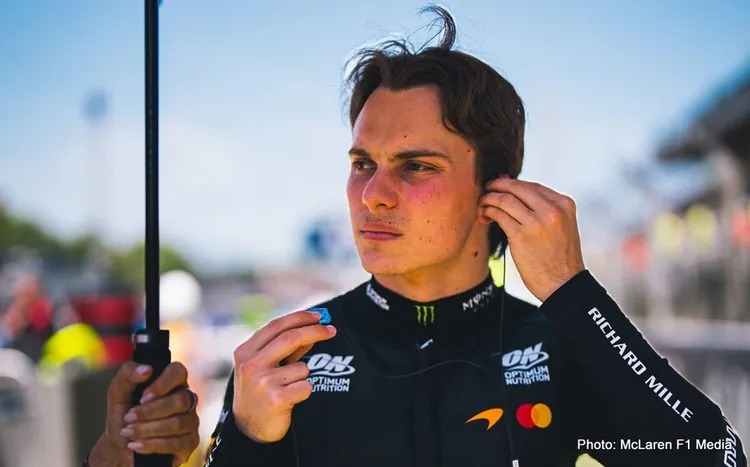 Oscar Piastri confirma que McLaren testará asa traseira inovadora na Áustria enquanto a guerra tecnológica da Fórmula 1 se intensifica