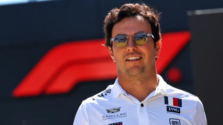 Sergio Perez revela desafios da Red Bull com ‘tudo construído em torno de Max Verstappen’, afirma. Sergio Perez revela desafios da Red Bull com ‘tudo construído em torno de Max Verstappen’, afirma.
