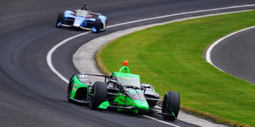 Graham Rahal confirma parceria entre DRR e RLL após venda de direitos de fretamento Graham Rahal confirma parceria entre DRR e RLL após venda de direitos de fretamento
