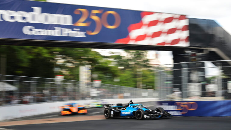 Kyle Kirkwood conquista a vitória dominante na Freedom 250 da IndyCar.