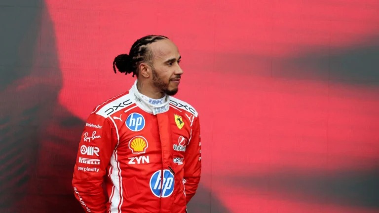 Astro do UFC pede desculpas a Lewis Hamilton por desavença desencadeada por vídeo de caça Astro do UFC pede desculpas a Lewis Hamilton por desavença desencadeada por vídeo de caça