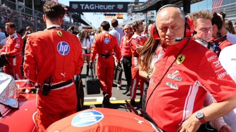 A Ferrari emitiu um comunicado firme de Fred Vasseur em meio a especulações sobre Christian Horner.