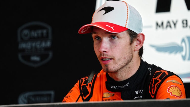 A Ganassi contratou Christian Lundgaard para a temporada de 2027 da IndyCar e além. A Ganassi contratou Christian Lundgaard para a temporada de 2027 da IndyCar e além.