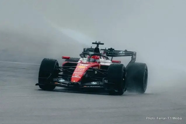 Charles Leclerc diz que a Ferrari precisa entender o que a Red Bull Racing está fazendo de melhor no quesito estratégia.