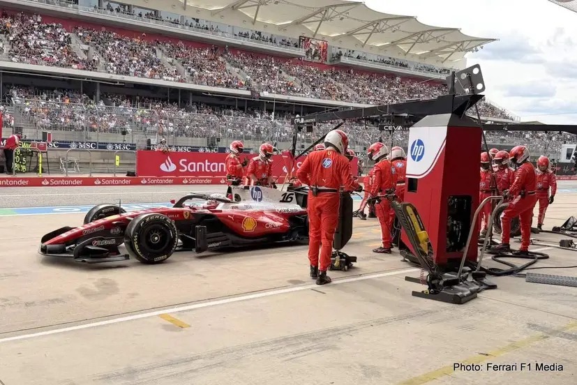 “Charles Leclerc afirma que resultado em Austin não mudaria mesmo se a Ferrari tivesse adotado estratégia de uma única parada” “Charles Leclerc afirma que resultado em Austin não mudaria mesmo se a Ferrari tivesse adotado estratégia de uma única parada”